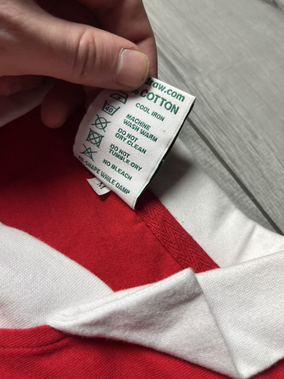 Other Score Draw retro Manchester United Goalkeeper size Medium Size US M / EU 48-50 / 2 - 6 Thumbnail