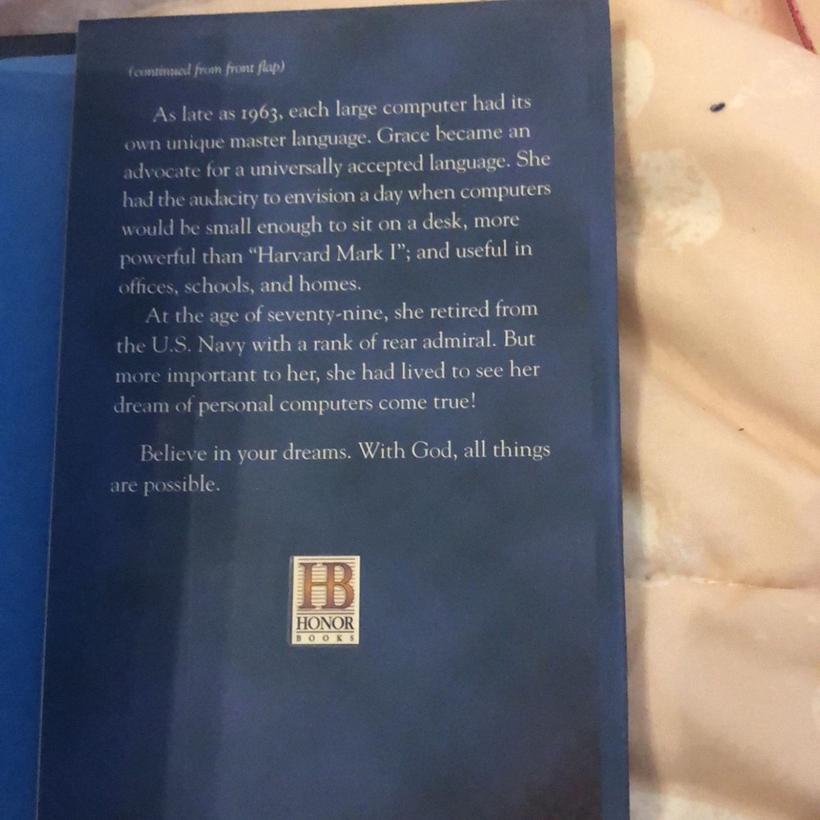 & Other Stories Gods Little Devotional Book for Graduates Size ONE SIZE - 5 Thumbnail