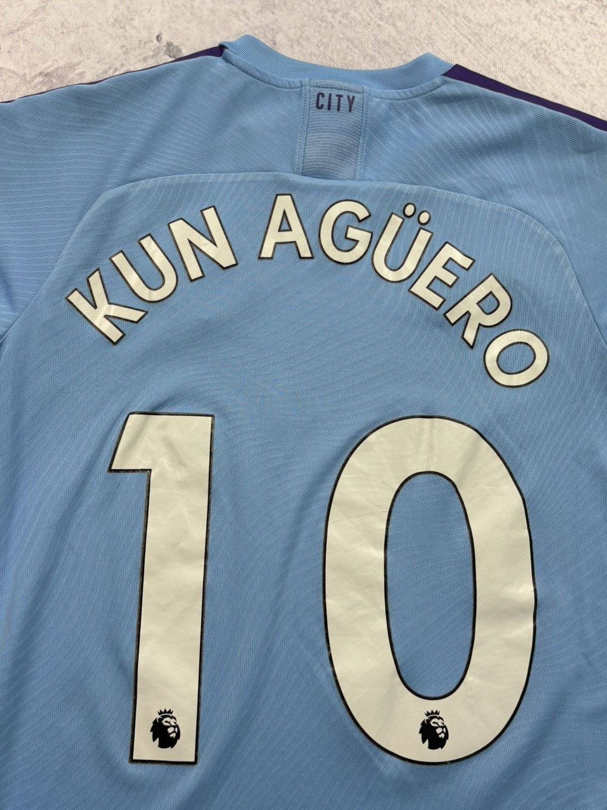 Puma × Vintage KUN AGUERO MANCHESTER CITY JERSEY PUMA PREMIER LEAGUE Size US S / EU 44-46 / 1 - 10 Thumbnail