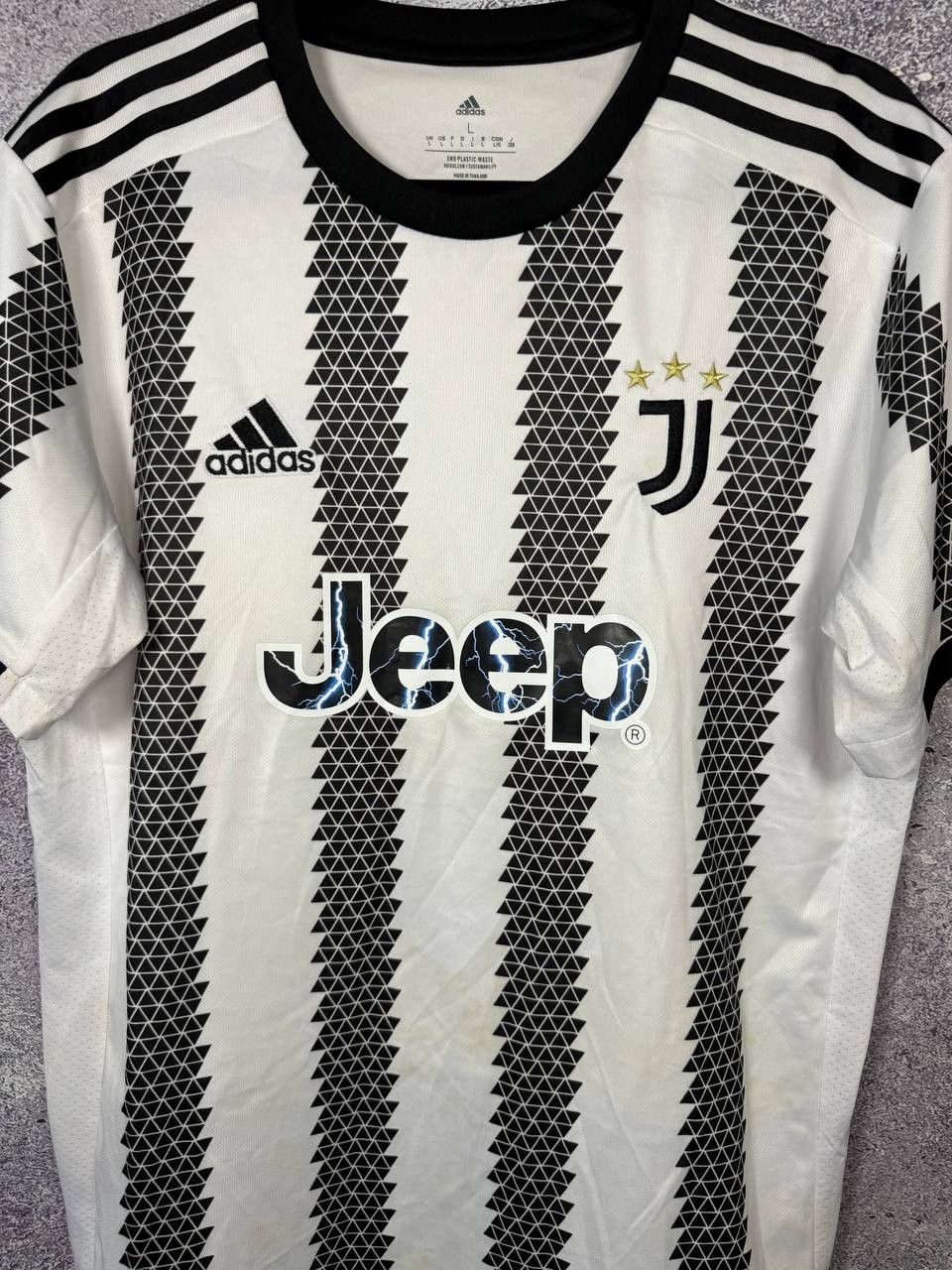 Other Vintage Juventus 2022/23 Home Soccer Jersey Large Size US L / EU 52-54 / 3 - 5 Thumbnail