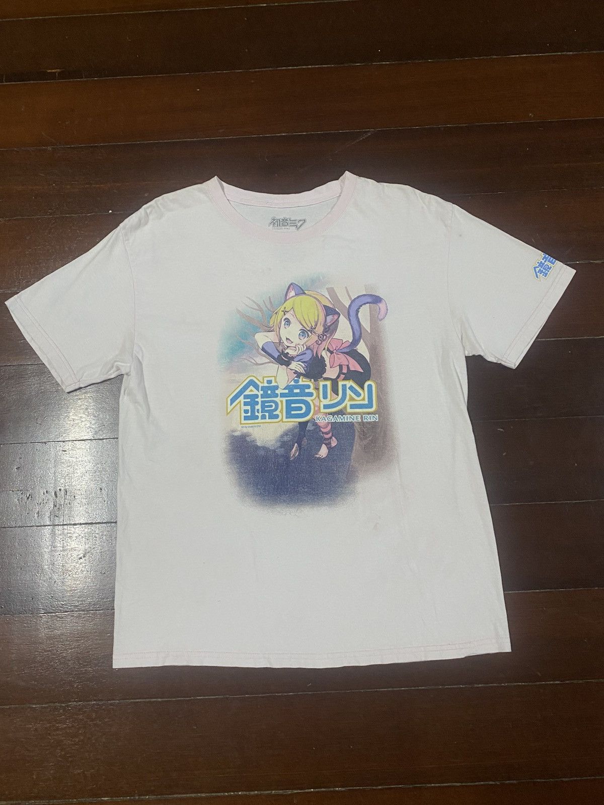 Anime Vintage Hatsune Miku kagamine rin Japan Anime Tee Size US L / EU 52-54 / 3 - 1 Thumbnail
