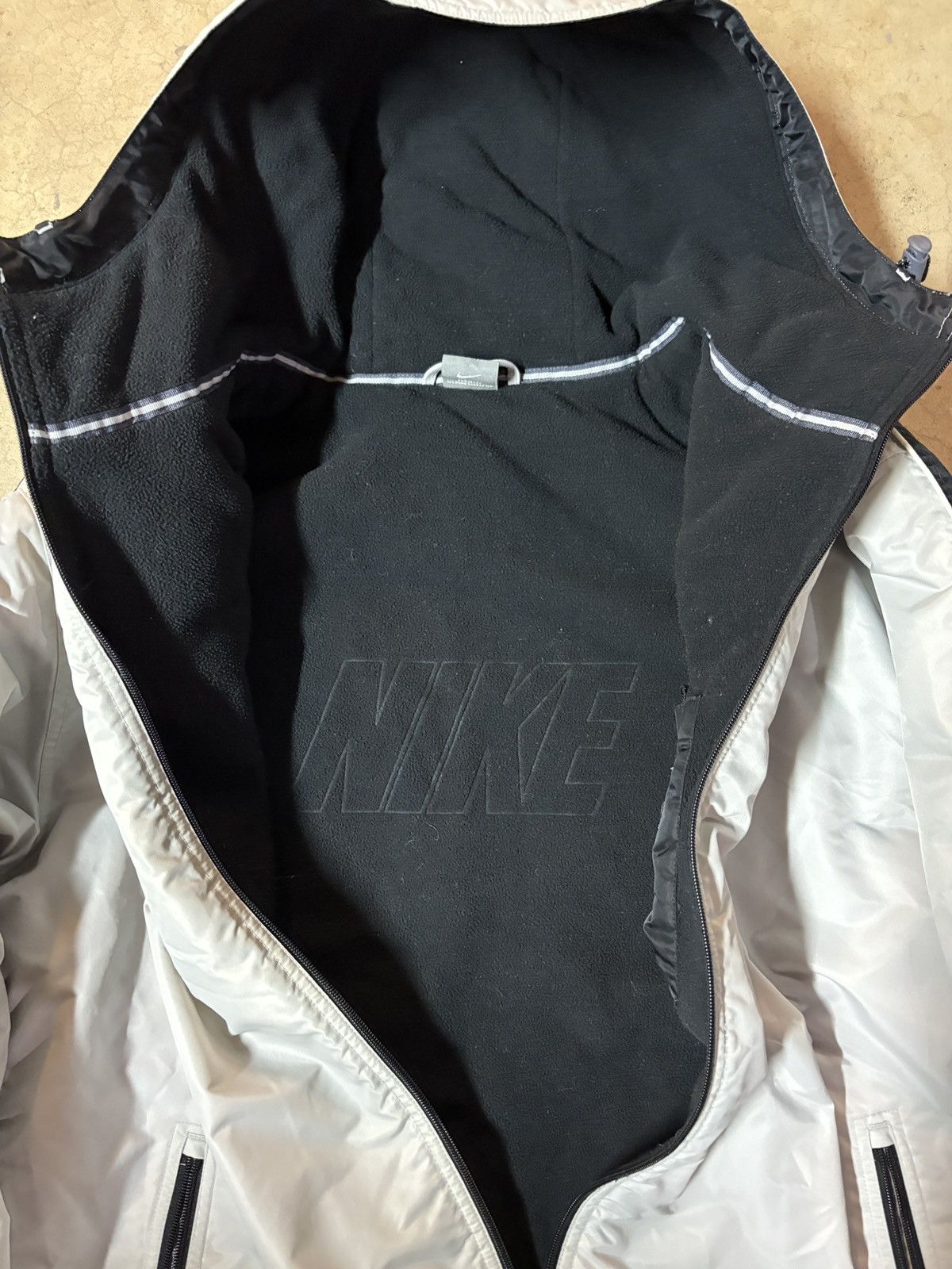 Nike VTG 00’s Nike Y2K Fleece Lined Embroidered Jacket Ghost Gray Size US XXL / EU 58 / 5 - 6 Thumbnail