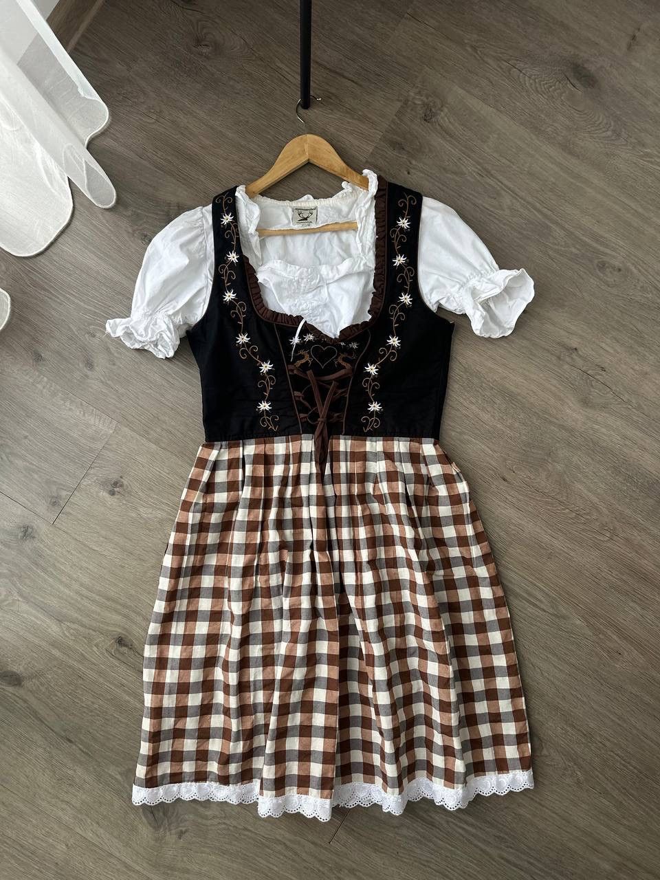 Japanese Brand × Vintage Vintage Alpenmarchen Dirndl Dress Oktoberfesttracht Bavarian Size M / US 6-8 / IT 42-44 - 12 Thumbnail