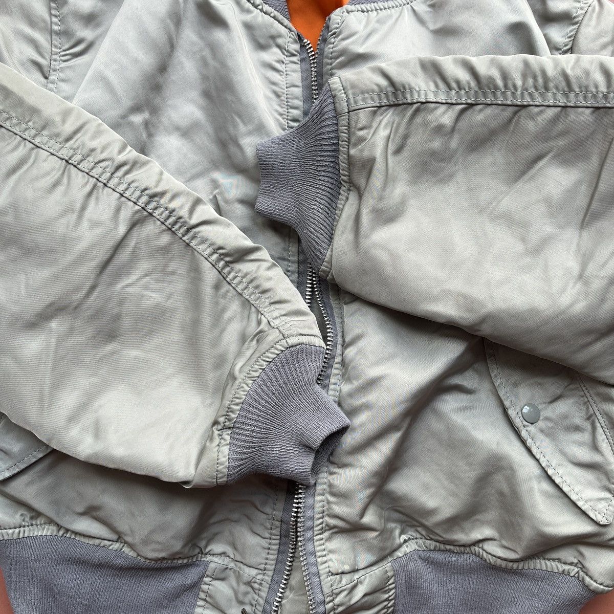 Alpha Industries VINTAGE ALPHA INDUSTRIES AVIREX MA-1 BOMBER FLIGHT JACKET Size US L / EU 52-54 / 3 - 15 Thumbnail