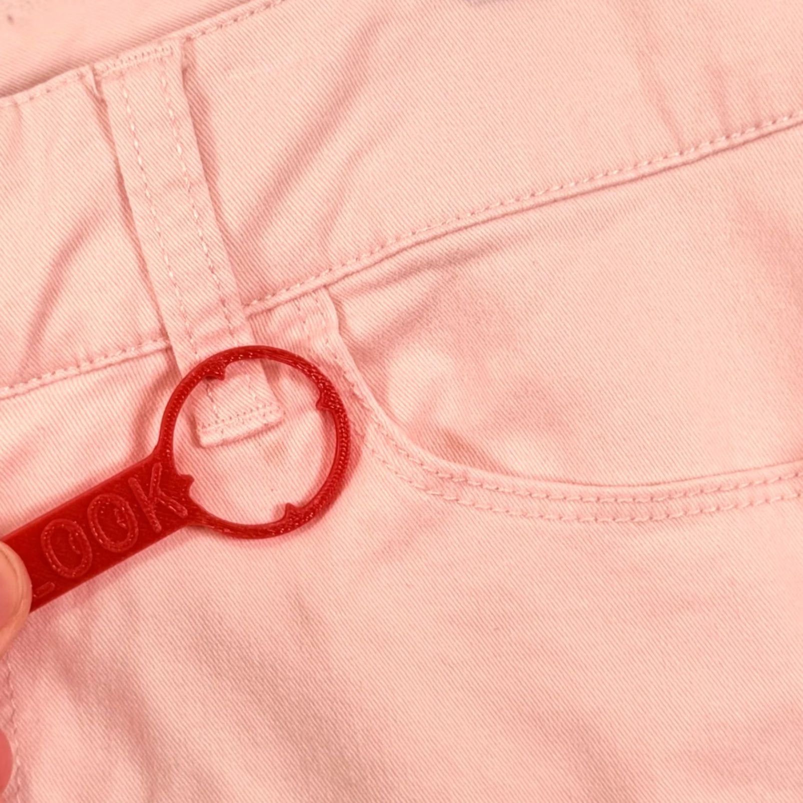 Vintage London Jean Shorts Women 6 Cut-Off Pink Peach 4.5 Inseam 5-Pocket Stretch Denim Beach Festival Boho Summer Size 24" / US 00 / IT 34 - 5 Thumbnail