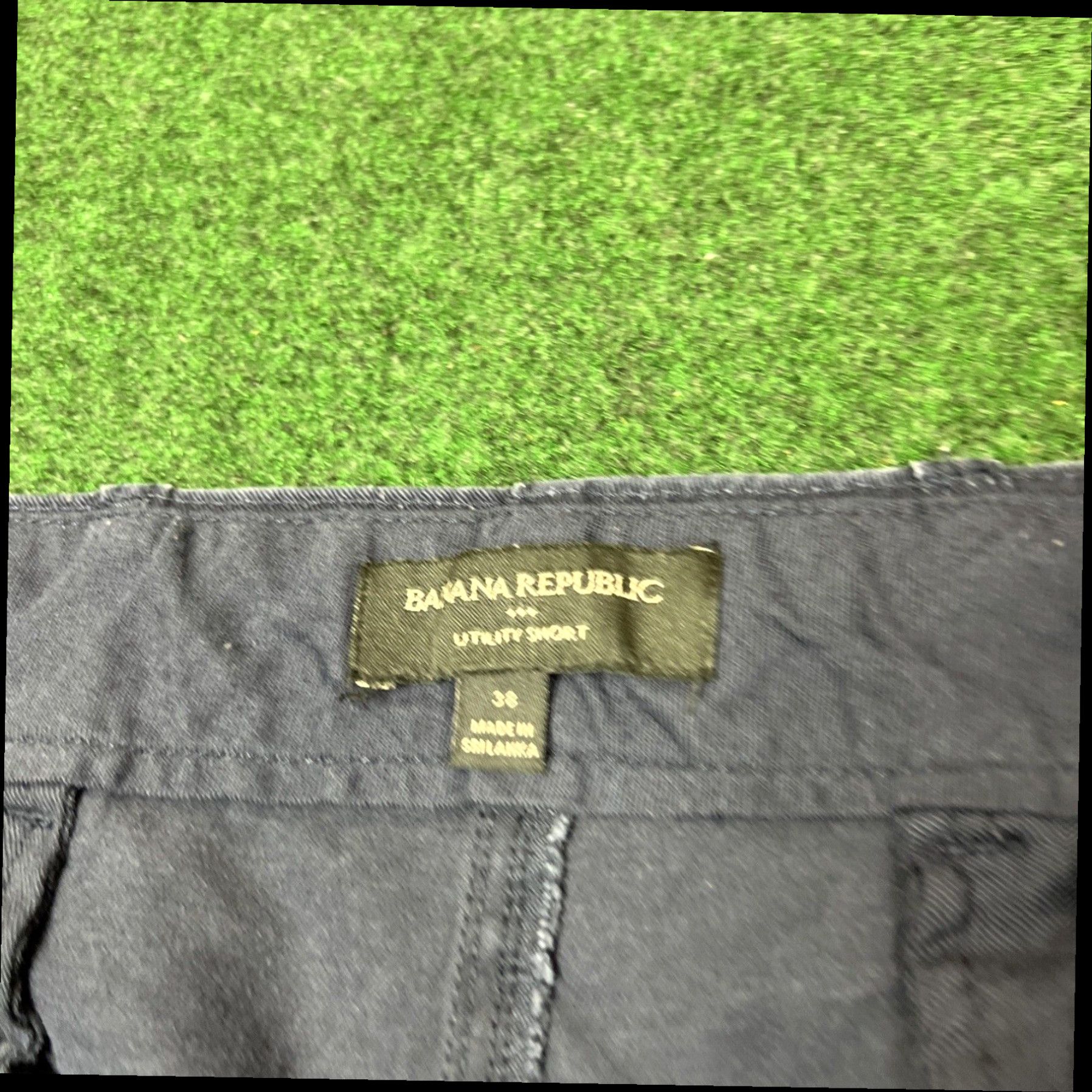 Banana Republic Banana Republic Utility Shorts Mens 38 Navy Khaki Cotton Utility Pockets Size US 38 / EU 54 - 5 Thumbnail