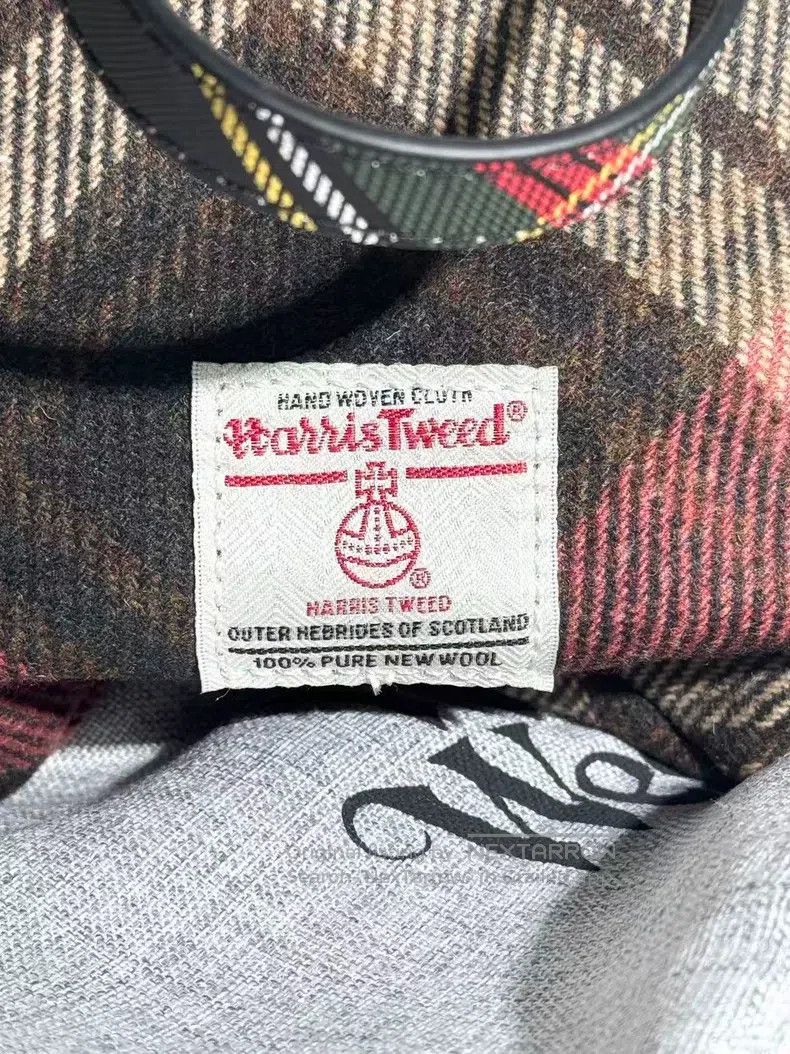 Vivienne Westwood Vivienne Westwood size os Black and Red Plaid Woolen Drawst Size ONE SIZE - 4 Thumbnail