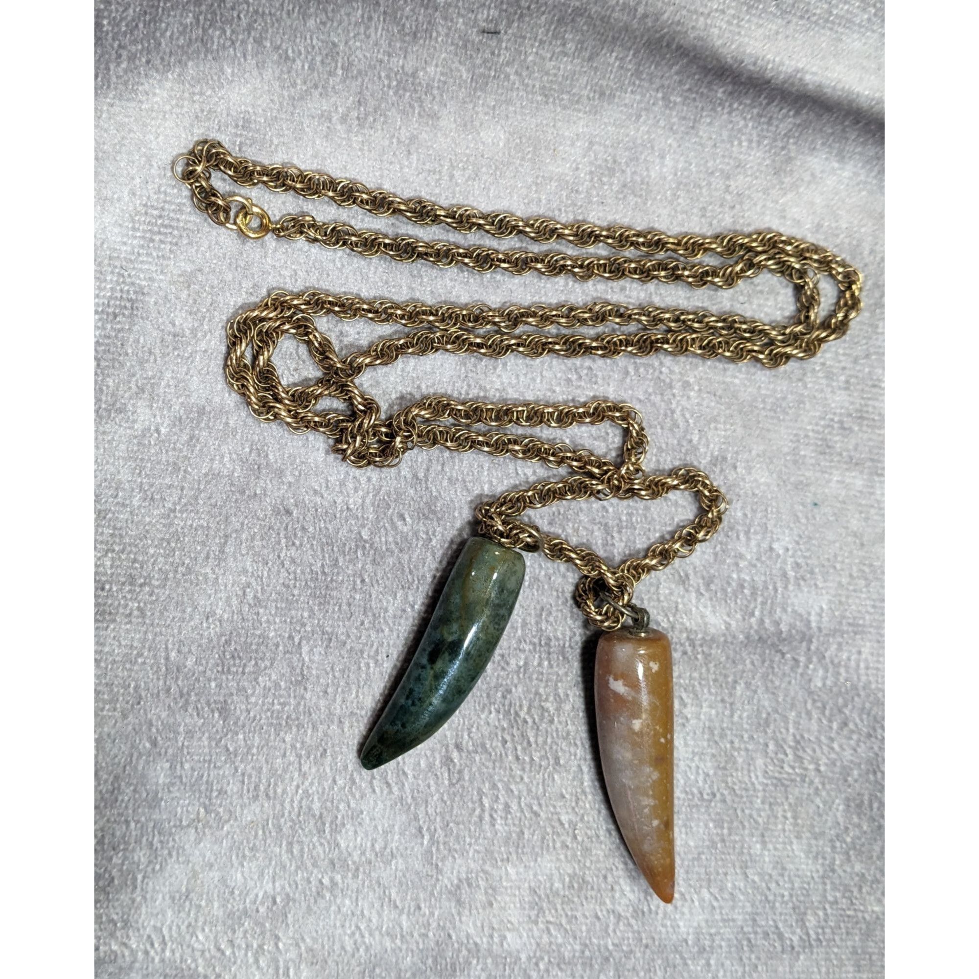 Other Vintage Dual Carved Stone Fang Pendant Necklace Size ONE SIZE - 6 Thumbnail