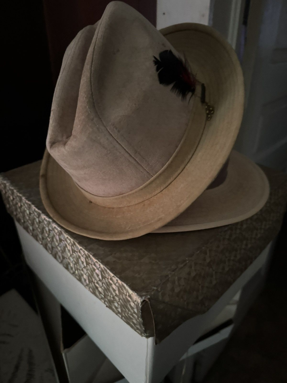 Kangol Dobbs, Karol, Biltmore, Bailey hats Size 28 - 3 Thumbnail