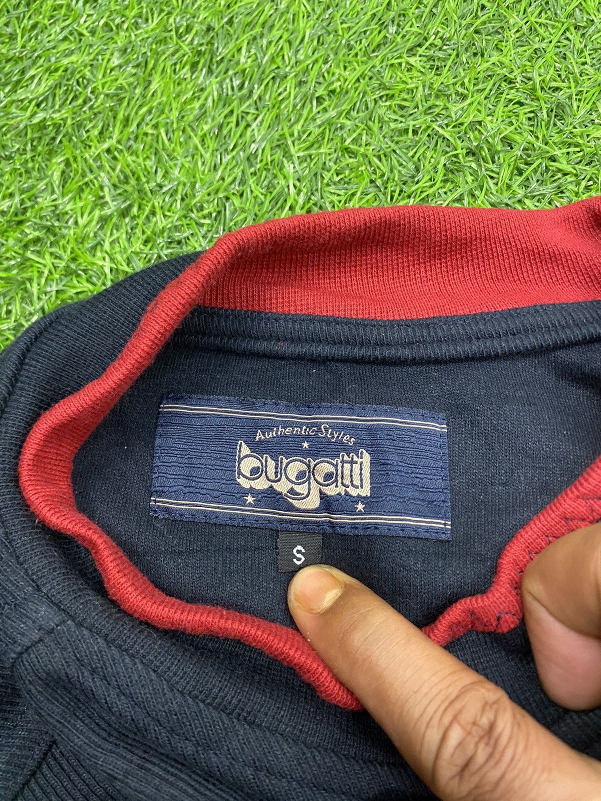Bugatti × Designer × Vintage 🔥RARE🔥VINTAGE BUGATTI EMBROIDERY LOGO SWEATSHIRT Size US S / EU 44-46 / 1 - 5 Thumbnail