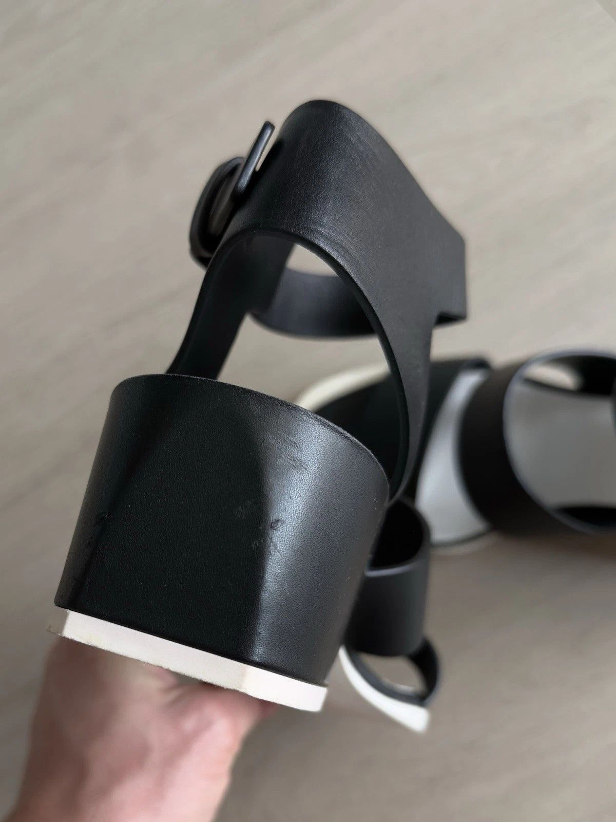 Jil Sander Jil Sander Women's Leather Straps Sandals Size 37 Size US 7 / IT 37 - 12 Thumbnail