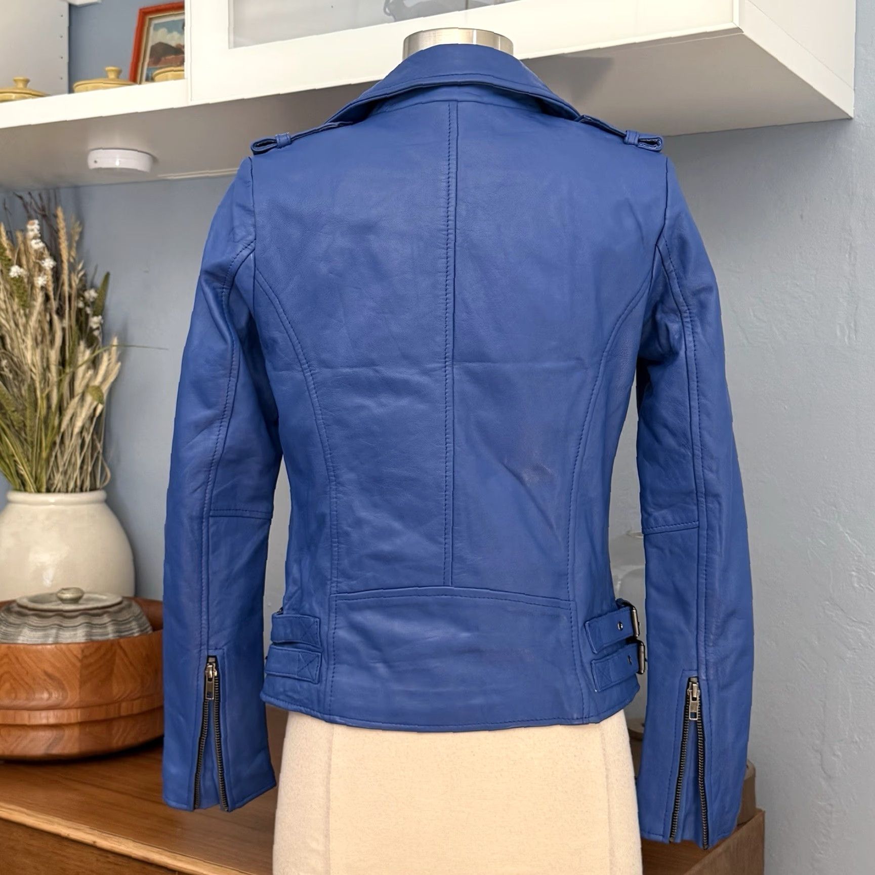 Vintage Santo by Paolo De Santo Blue Lambskin Leather Moto Jacket XS Woman Slim Short Zip Size XS / US 0-2 / IT 36-38 - 4 Thumbnail