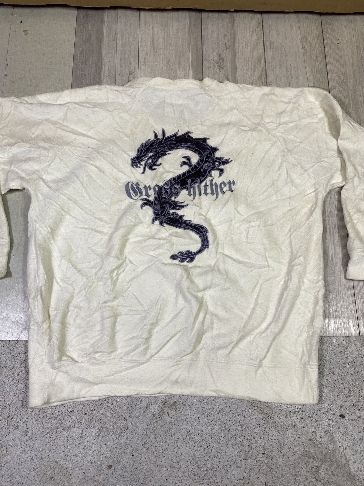 Other Vintage dragon Grass hither size xxxl sweatshirt tee Size US XXL / EU 58 / 5 - 7 Thumbnail