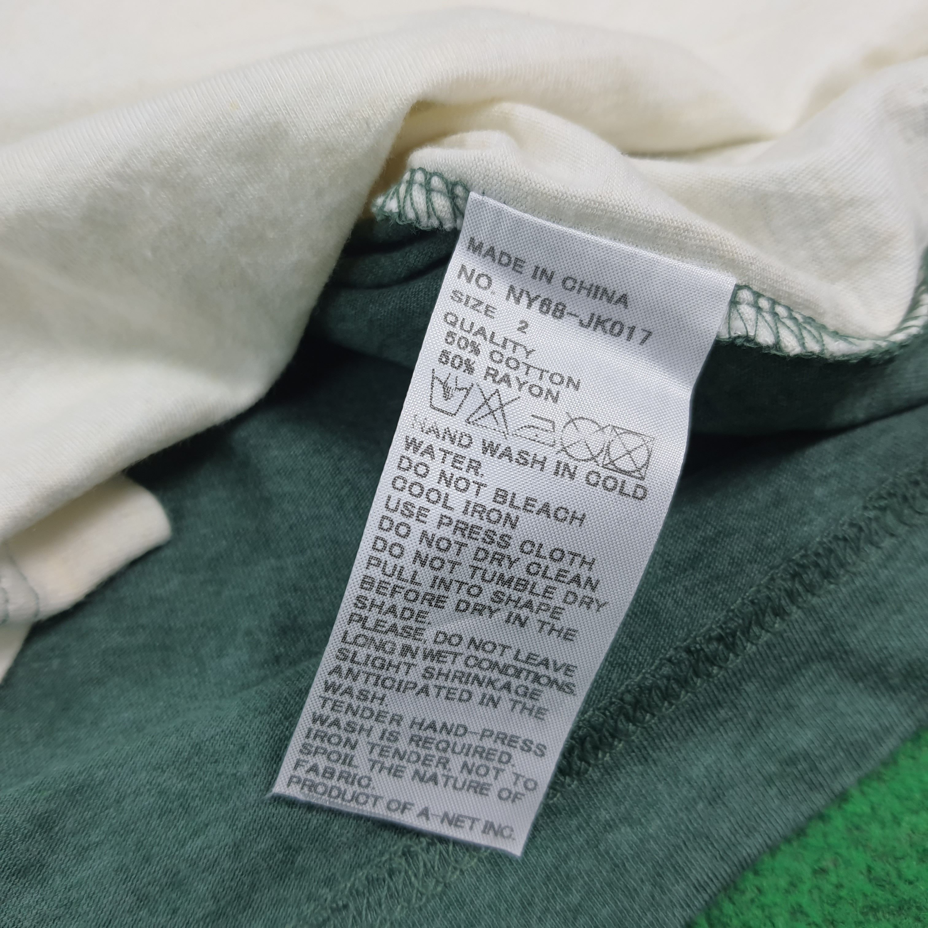 Ne-Net Vintage Ne-Net By Issey Miyake Pocket Tshirt C299N59 Size US S / EU 44-46 / 1 - 5 Thumbnail