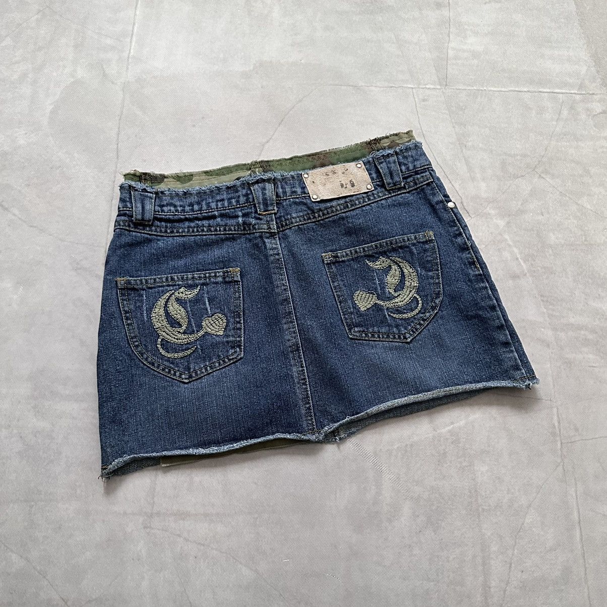 Ed Hardy 00s Hysteric Glamour Style Mini Skirt Embroidered Denim Size 28" / US 6 / IT 42 - 6 Thumbnail