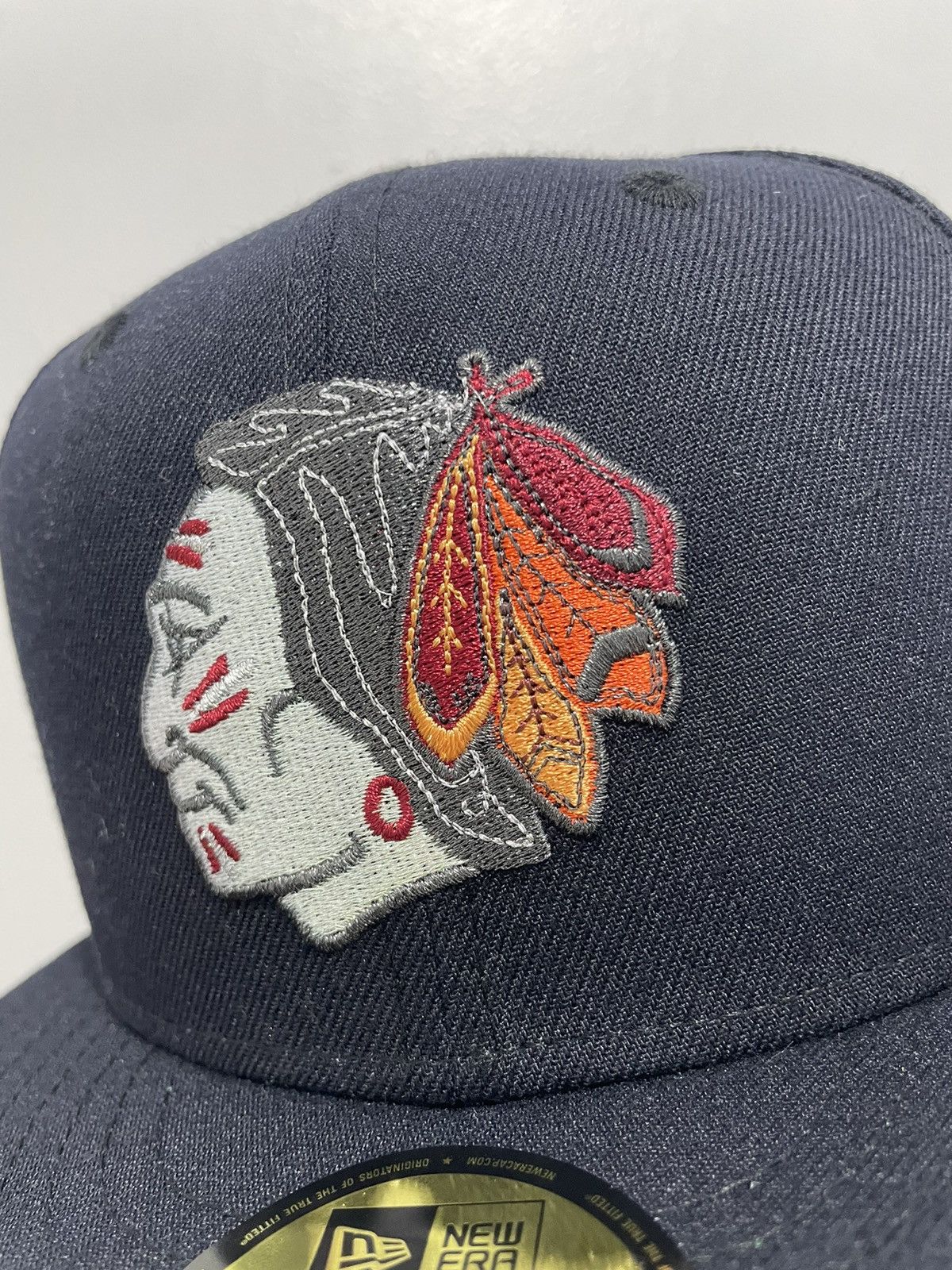 New Era Ecap city Chicago Blackhawks Chicago stadium size 7 3/8 new Size ONE SIZE - 3 Thumbnail