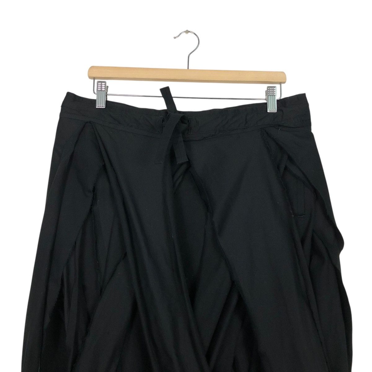 Yohji Yamamoto 🔥RICH BLACK GABARDINE DECO BONDAGE DESIGN YOHJI YAMAMOTO Size US 30 / EU 46 - 6 Thumbnail