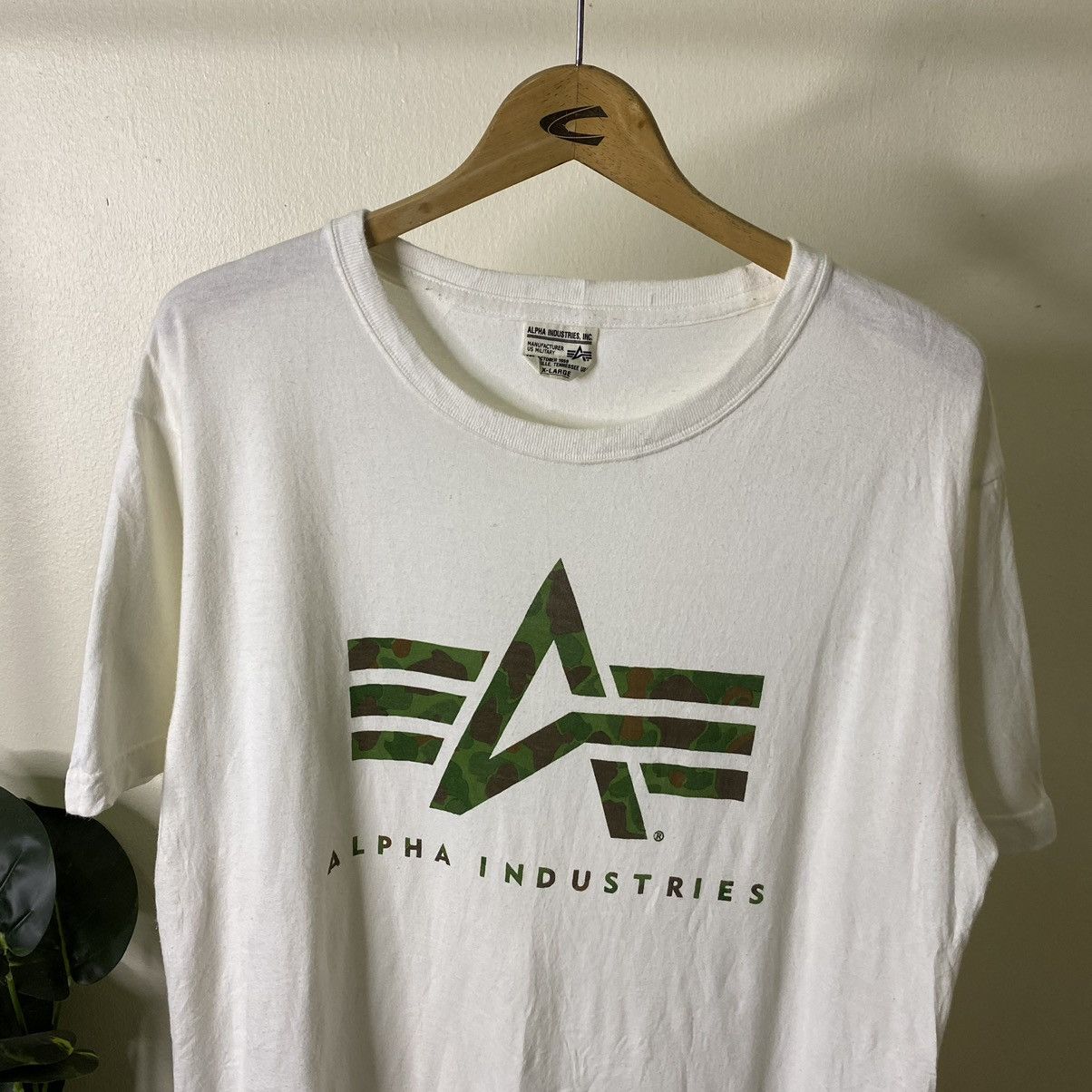 Alpha Industries × Vintage Vintage Y2K Alpha Industries OG Logo Military Tee Size US L / EU 52-54 / 3 - 2 Thumbnail