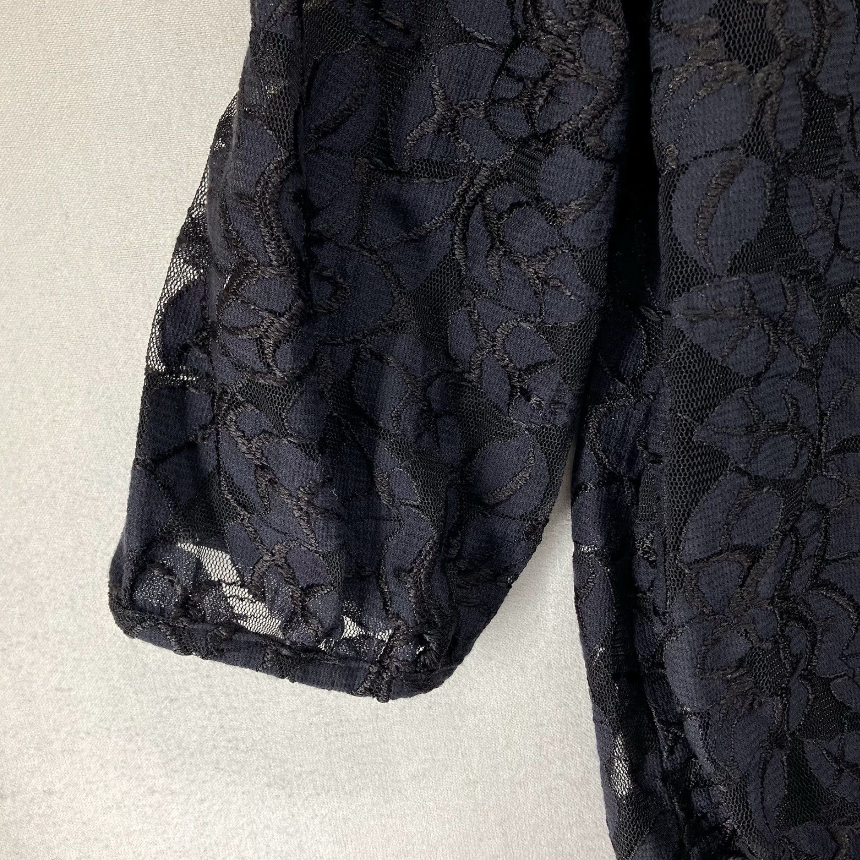 Alfani Alfani Women's Blouse Shirt Dark Romantic Black Floral Lace Top 3/4 Sleeve Round Neck Pullover Sheer Casual Regular L Black Womens Size L / US 10 / IT 46 - 5 Thumbnail