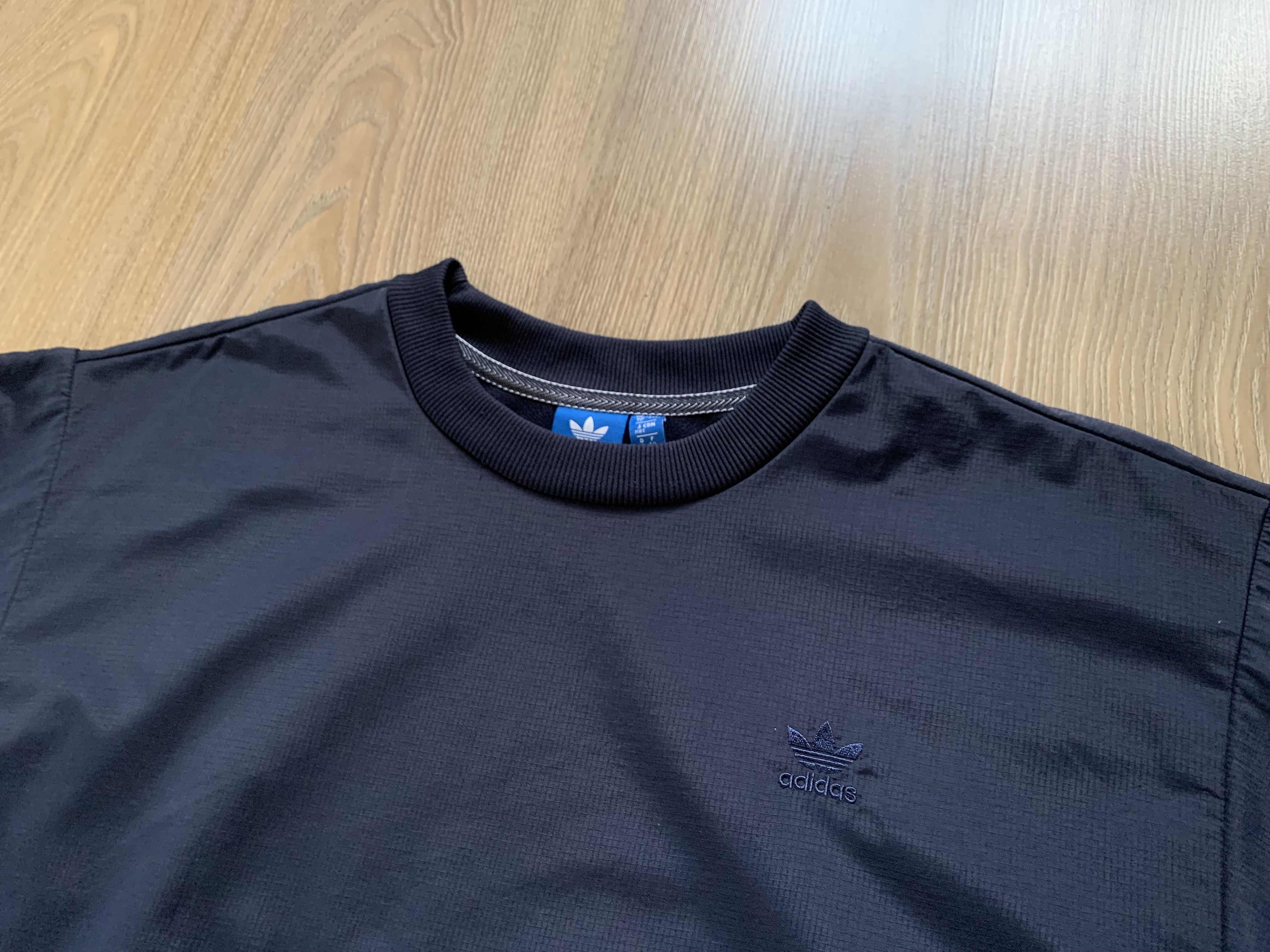 Adidas Adidas Women Dunkeblau Navy Sweatshirt Size M / US 6-8 / IT 42-44 - 4 Thumbnail