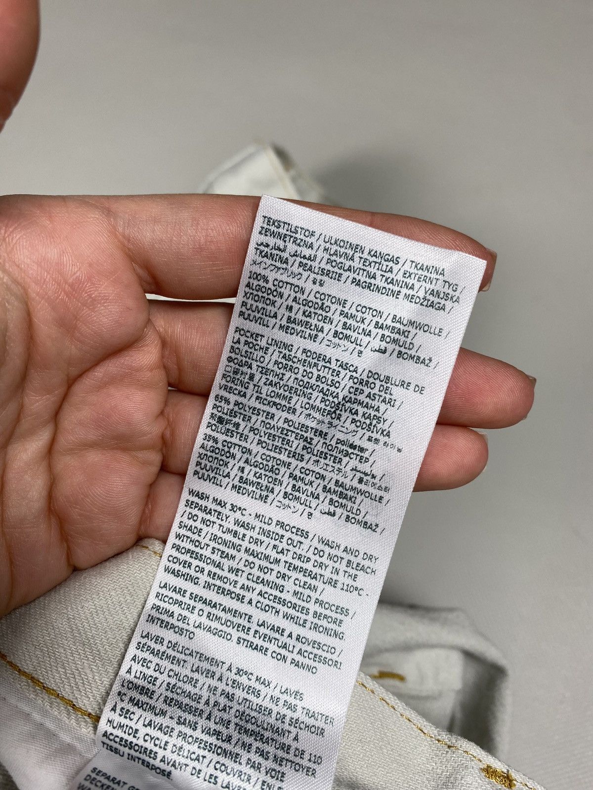 Maison Margiela BNWT! Maison Margiela 5 Pocket Straight Unisex Denim Jeans Size 27" / US 4 / IT 40 - 19 Thumbnail