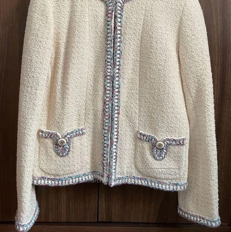 Chanel Chanel White Women’s Jacket with Trim . Size S / US 4 / IT 40 - 6 Thumbnail