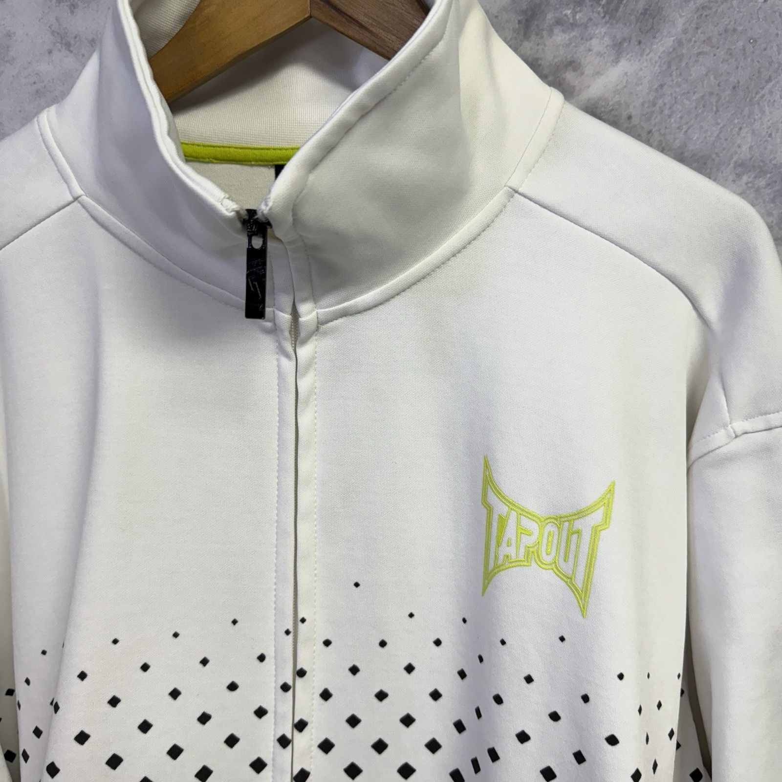 Tapout Tapout Jacket Mens 2XL White Full Zip Athletic Gym Workout Size US XXL / EU 58 / 5 - 3 Thumbnail