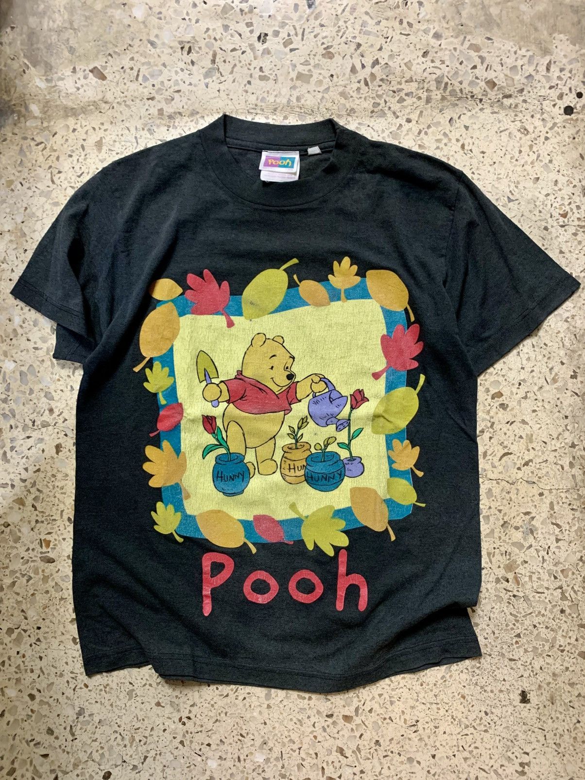 Vintage Vintage Winnie Pooh Faded Tee Size US S / EU 44-46 / 1 - 1 Thumbnail