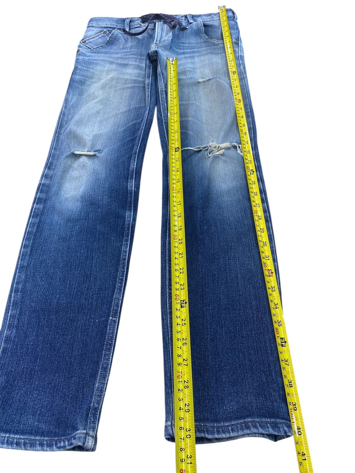 Edwin Edwin Faded Wash Ripped Style Soft Jeans Size US 31 - 7 Thumbnail