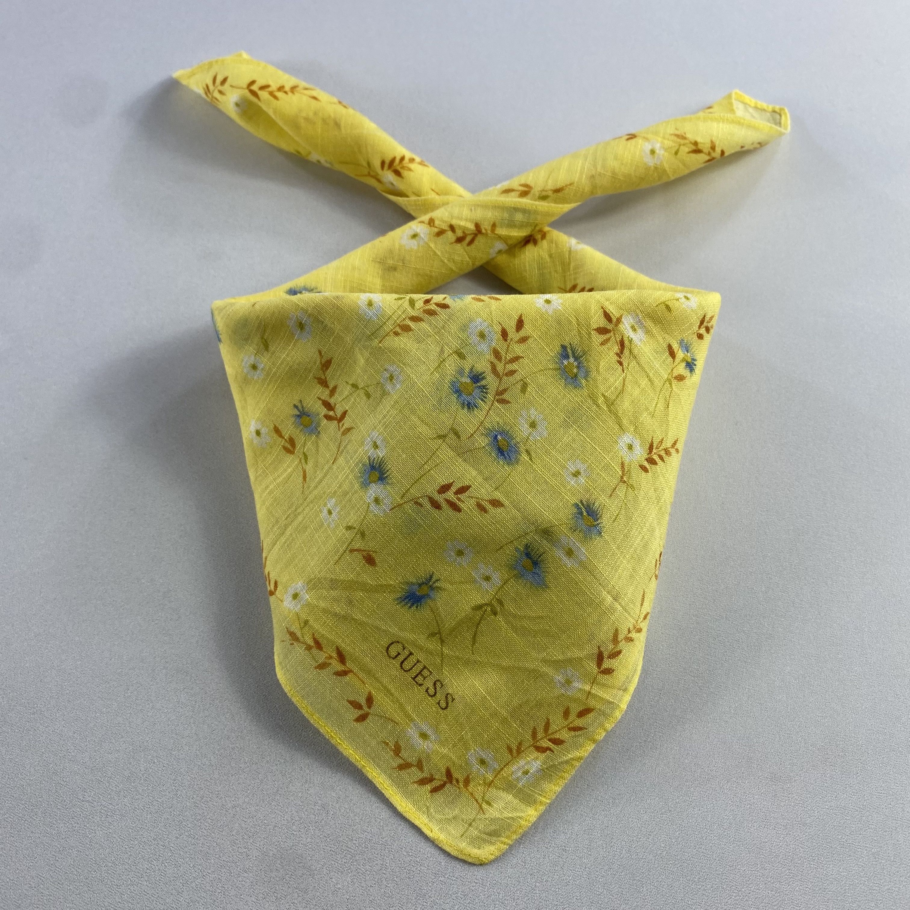 Guess × Vintage Guess Bandana/ Handkerchief / Neckerchief Size ONE SIZE - 1 Thumbnail