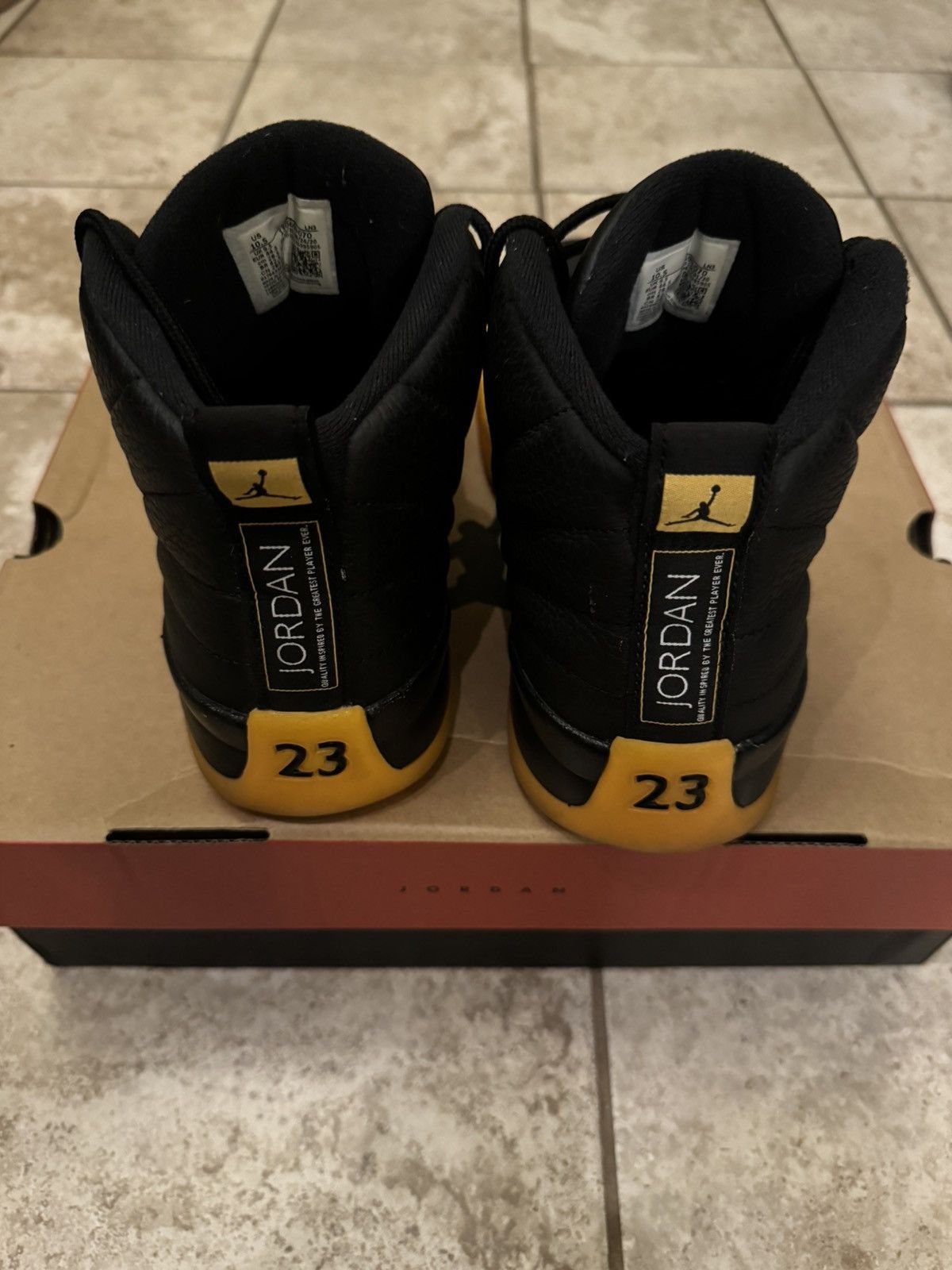 Jordan Brand Jordan 12 Retro University Gold Size US 10.5 / EU 43-44 - 3 Thumbnail