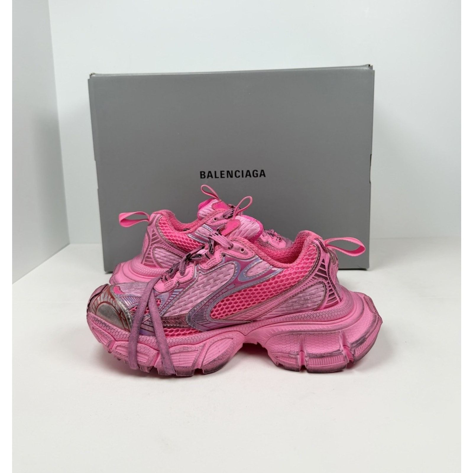 Balenciaga Size 34EU/4W - Balenciaga 3XL Pink Distressed NEW Size US 4 / IT 34 - 6 Thumbnail