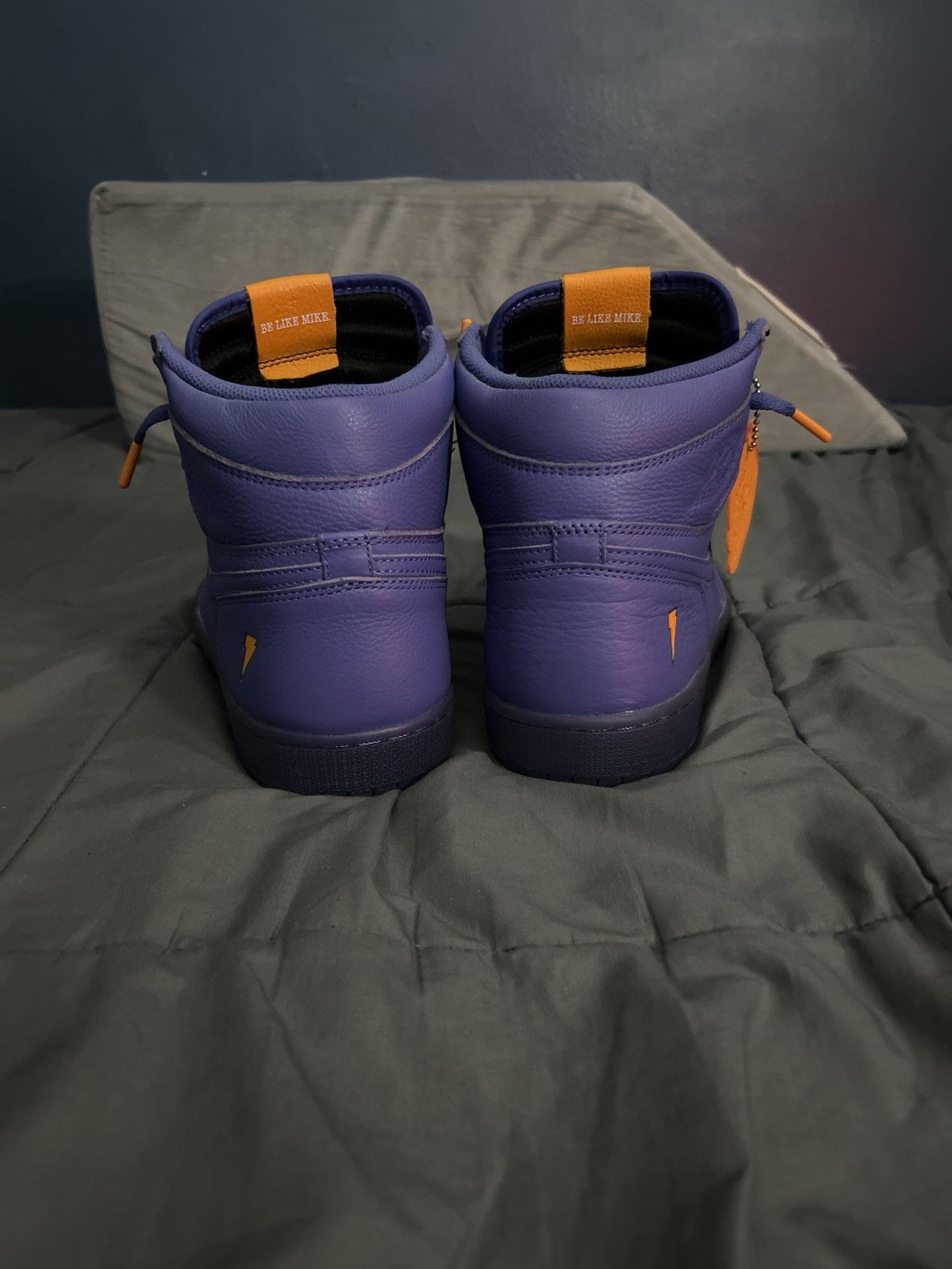 Jordan Brand × Nike Gatorade Rush Violet Air Jordan 1’s Size US 11 / EU 44 - 6 Thumbnail