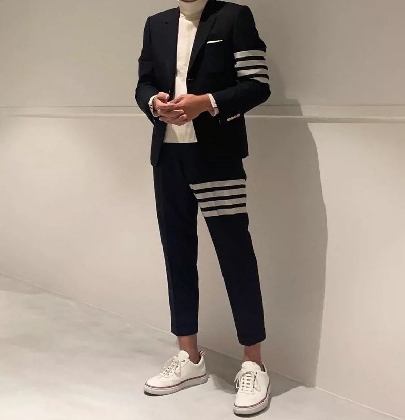 Thom Browne Thom Browne size0 Classic four-barrel suit Size 36R - 9 Thumbnail