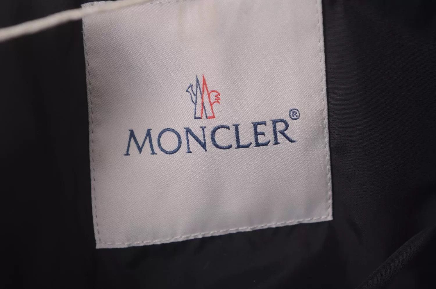 Moncler Moncler Nylon Solid Puffer Jacket Size M Size XS / US 0-2 / IT 36-38 - 8 Thumbnail