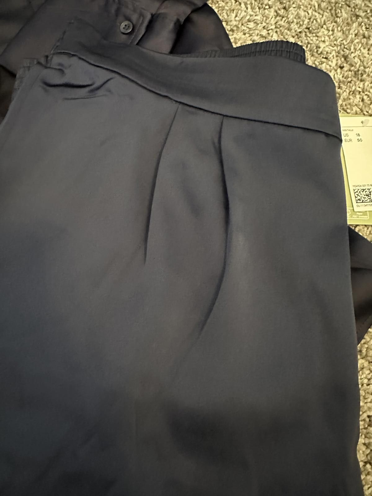 H&M Stylish Women's Satin Set - Size 18 Size 40" / US 18 - 2 Thumbnail
