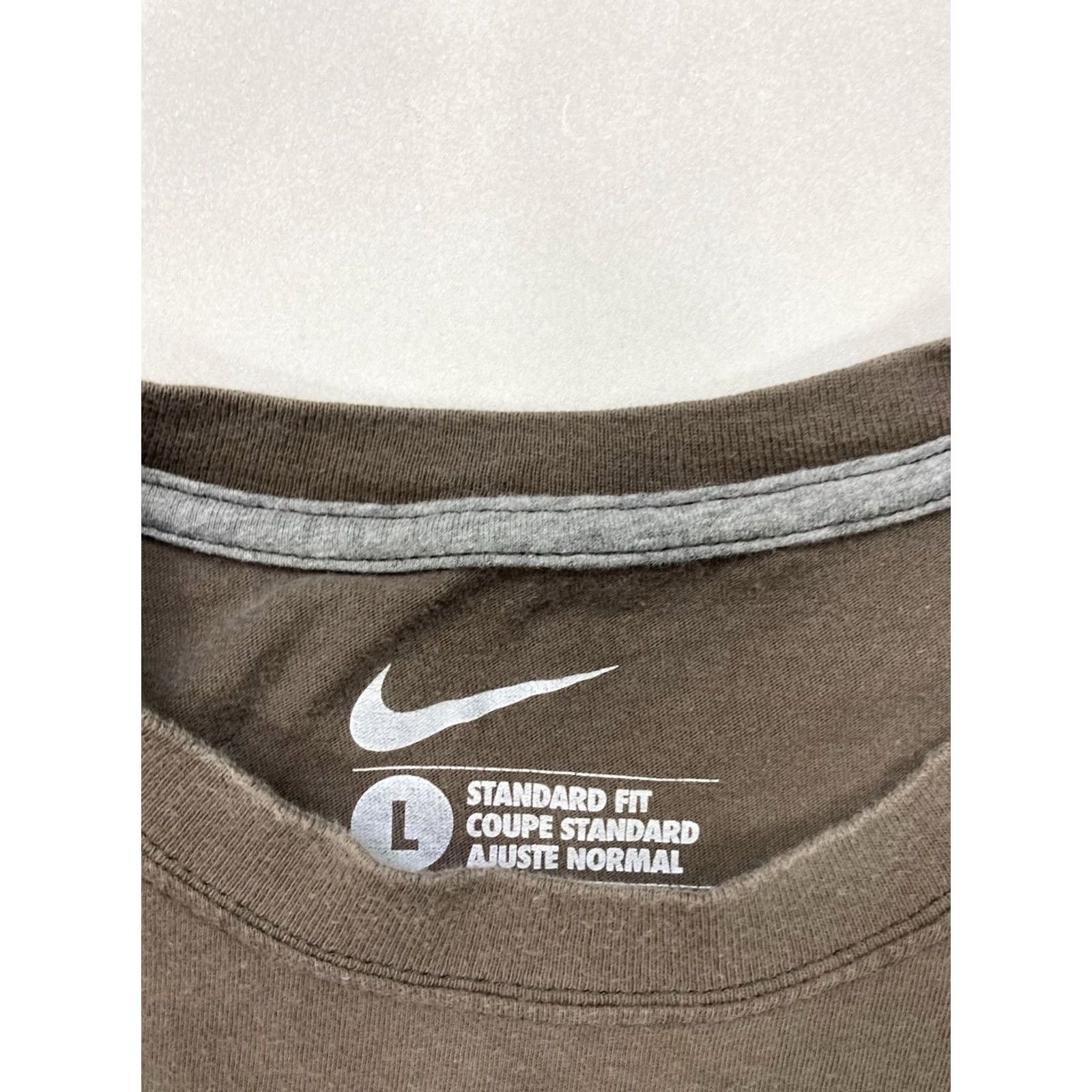 Nike Nike NWM San Francisco 2012 Graphic T-shirt Men Large Brown Short Sleeve Size US L / EU 52-54 / 3 - 4 Thumbnail