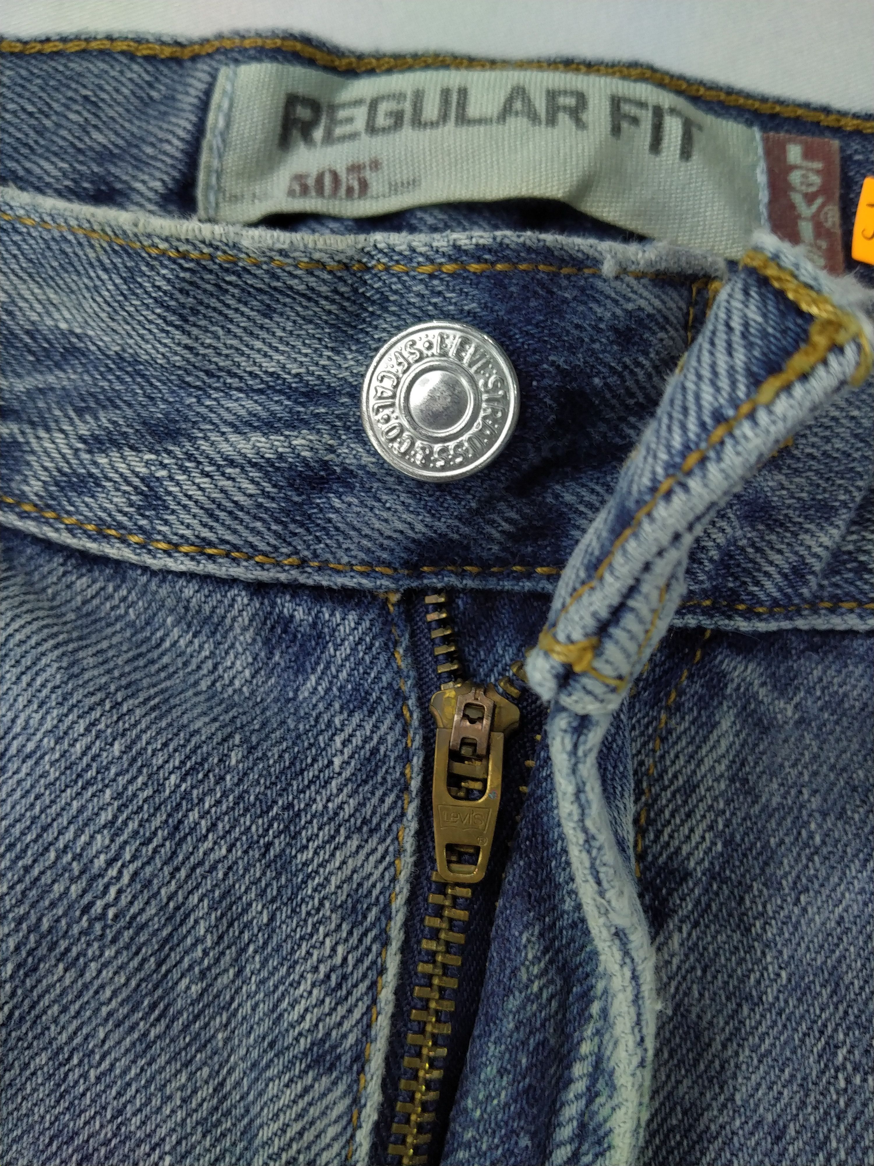 Levi's Faded Blue Vintage Levi's 505 Regular Fit Denim JN464 Size US 34 / EU 50 - 9 Thumbnail