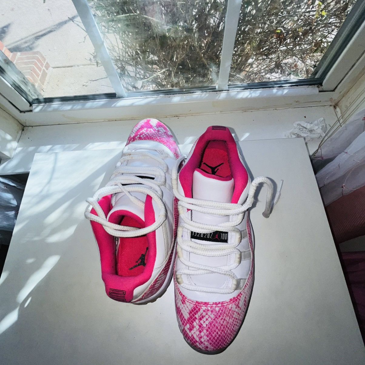Jordan Brand Jordan11 RetroLow pink-snakeskin Size US 8.5 / IT 38.5 - 8 Thumbnail