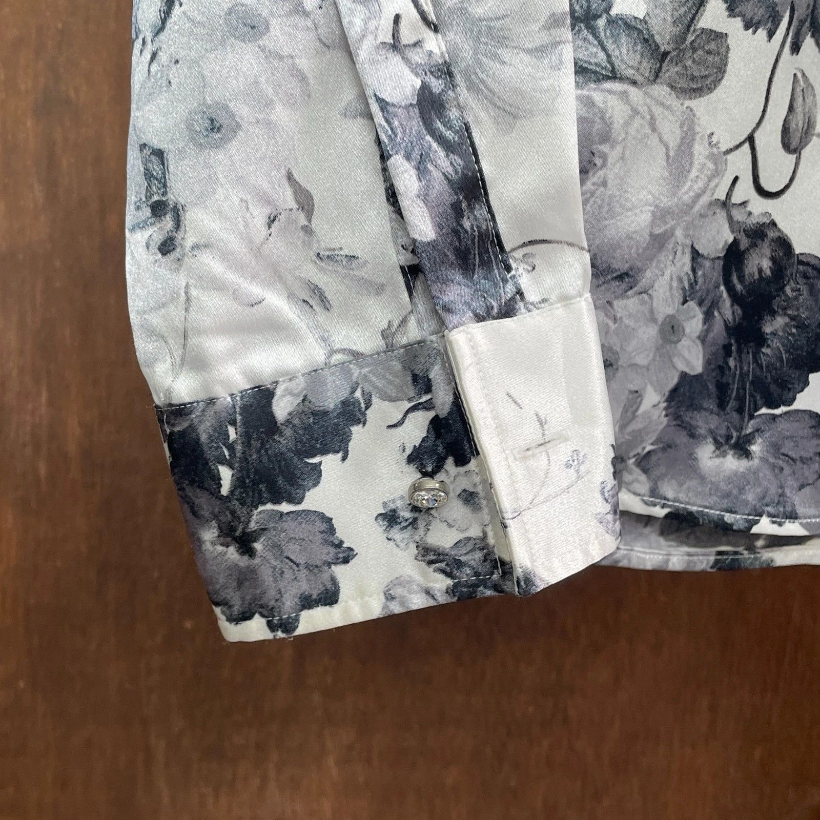 Tornado Mart TORNADO MART Flower OVP Shirt Size US L / EU 52-54 / 3 - 4 Thumbnail