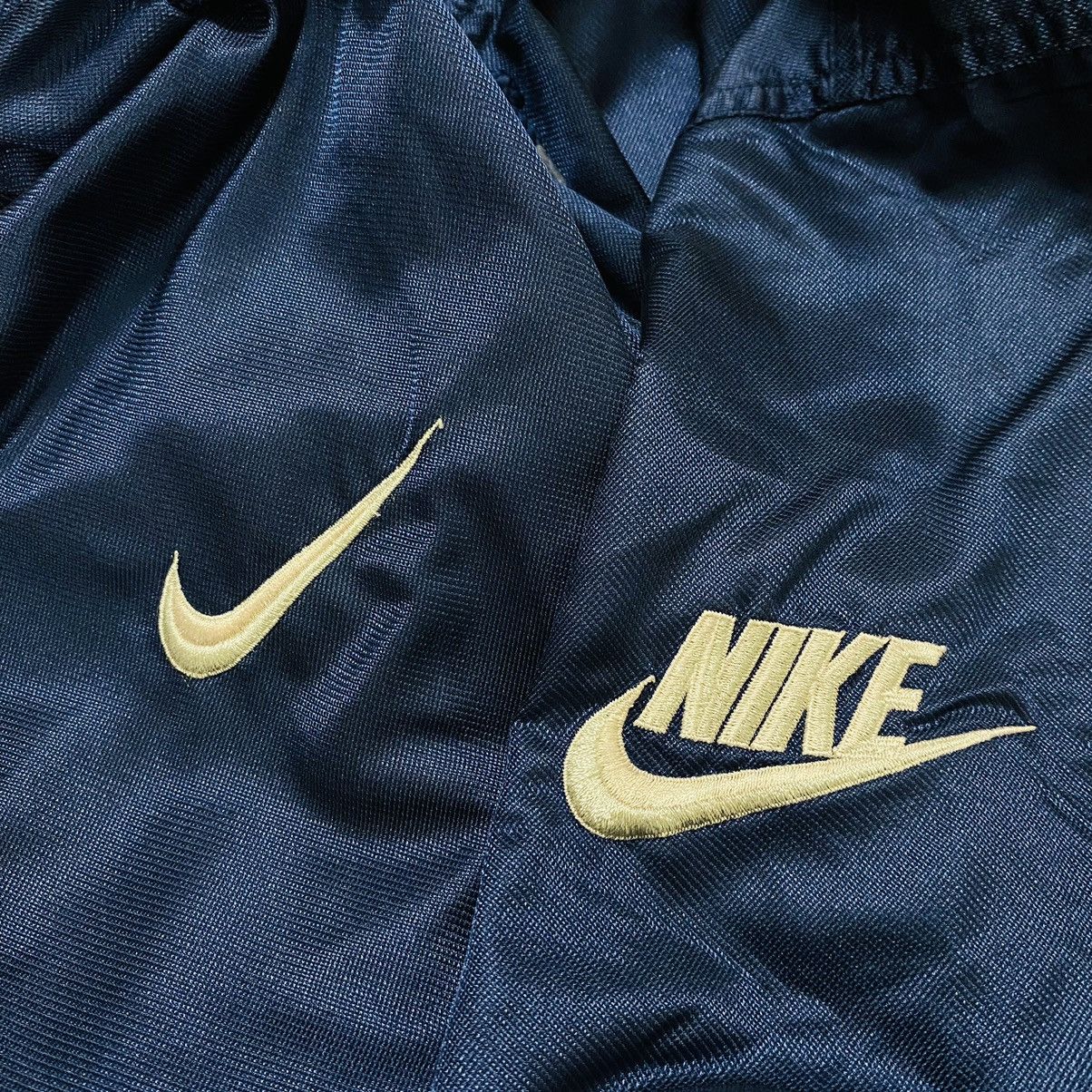 Nike Vintage nike hoodie jacket windbreaker Size US XL / EU 56 / 4 - 6 Thumbnail