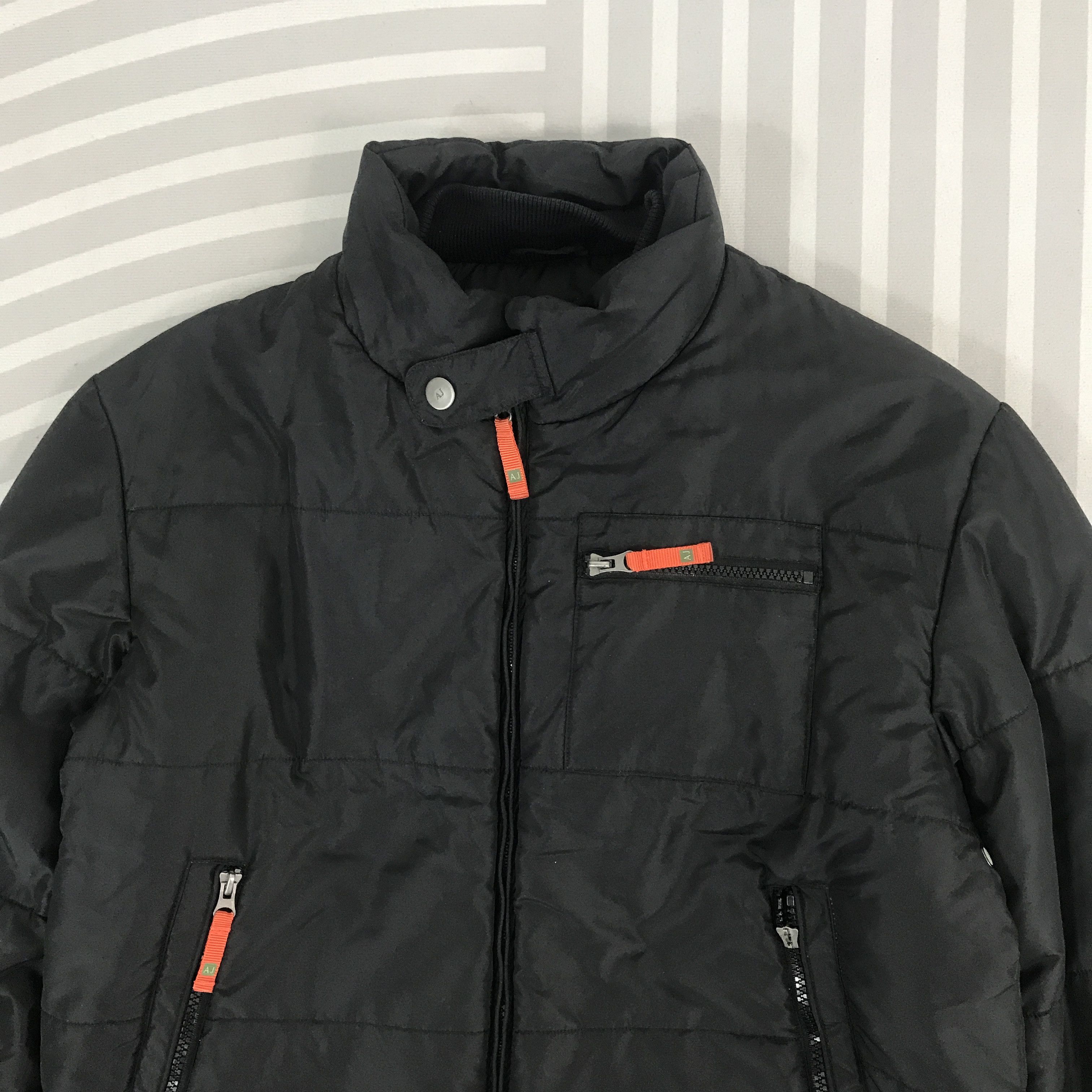 Armani × Vintage Vintage Armani Jeans puffer Jacket Size US L / EU 52-54 / 3 - 3 Thumbnail