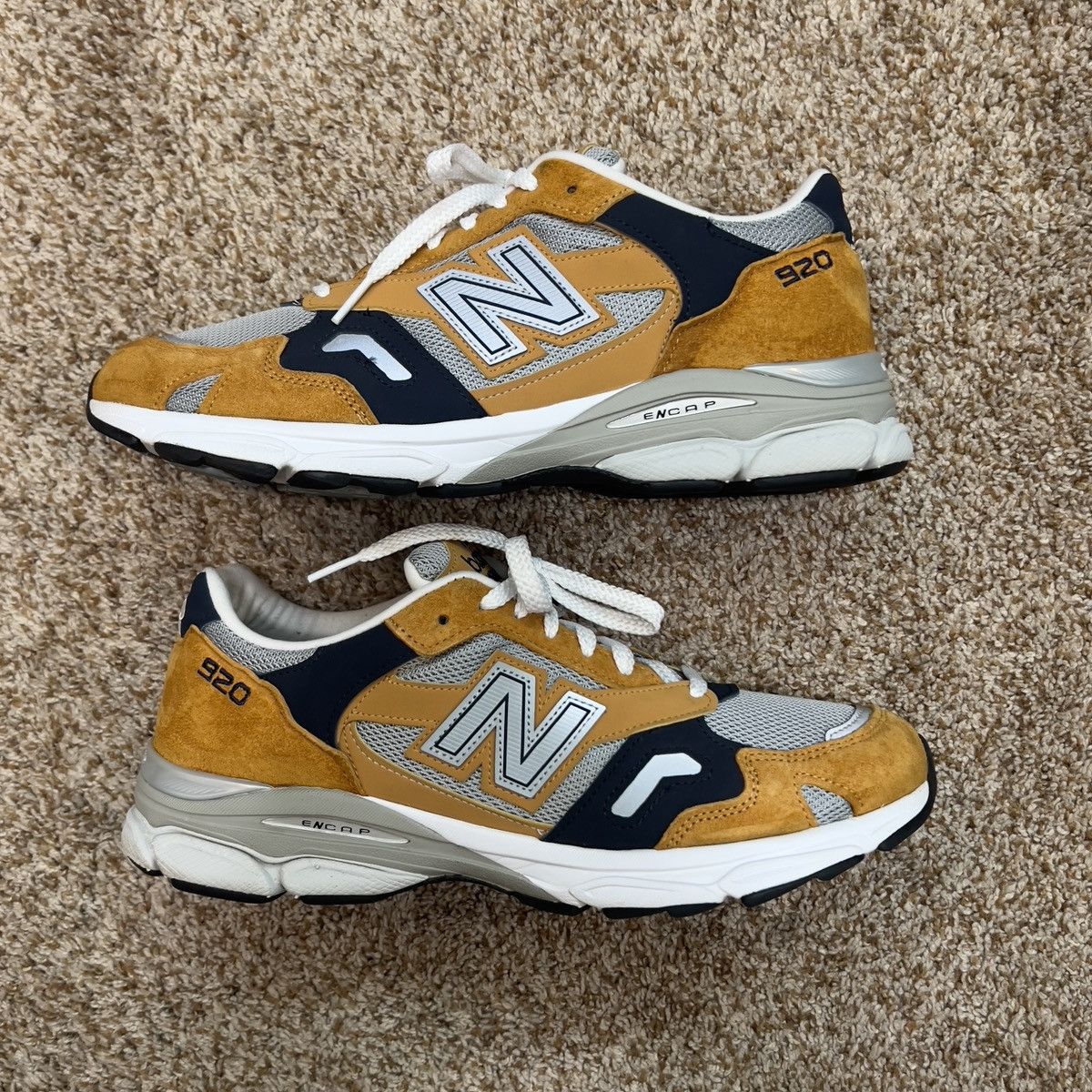 New Balance New Balance 920 Made in England Size US 10.5 / EU 43-44 - 3 Thumbnail