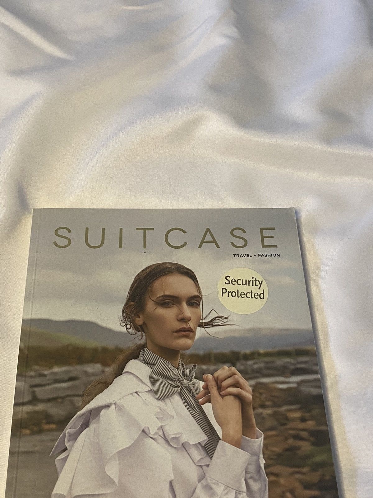 Designer Suitcase Magazine Vol. 17 Size ONE SIZE - 2 Thumbnail