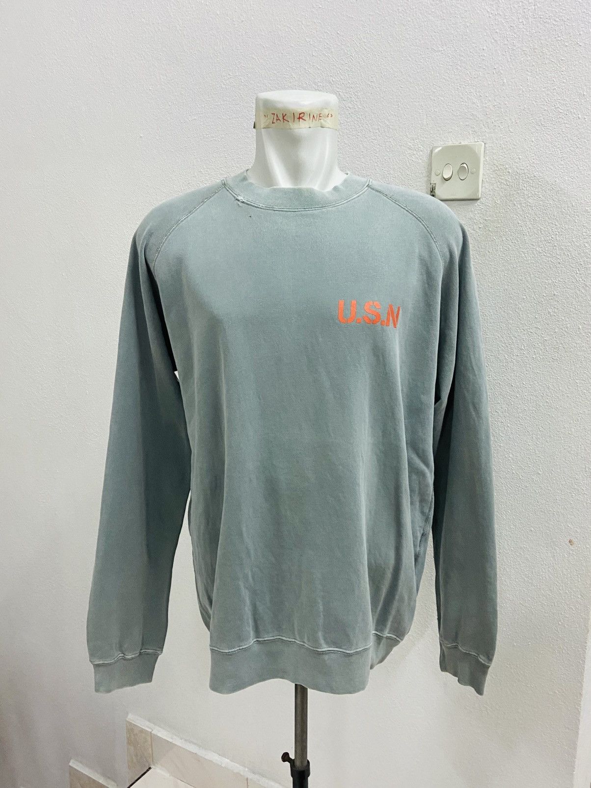 Avirex VINTAGE AVIREX "U.S.N." CREW NECK SWEATSHIRT Size US L / EU 52-54 / 3 - 1 Thumbnail