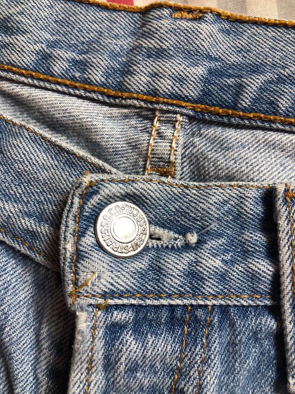 Levi's Vintage 90s Levi’s 501 Boot Cut Made in USA Size US 32 / EU 48 - 6 Thumbnail