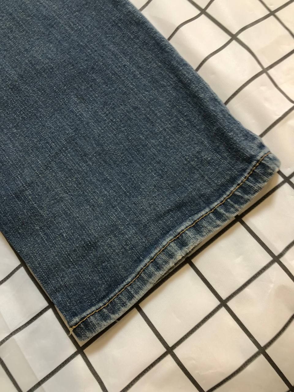 Levi's Levis 514 MENS Jeans Blue Distressed Slim Fit Straight Leg Size US 34 / EU 50 - 19 Thumbnail