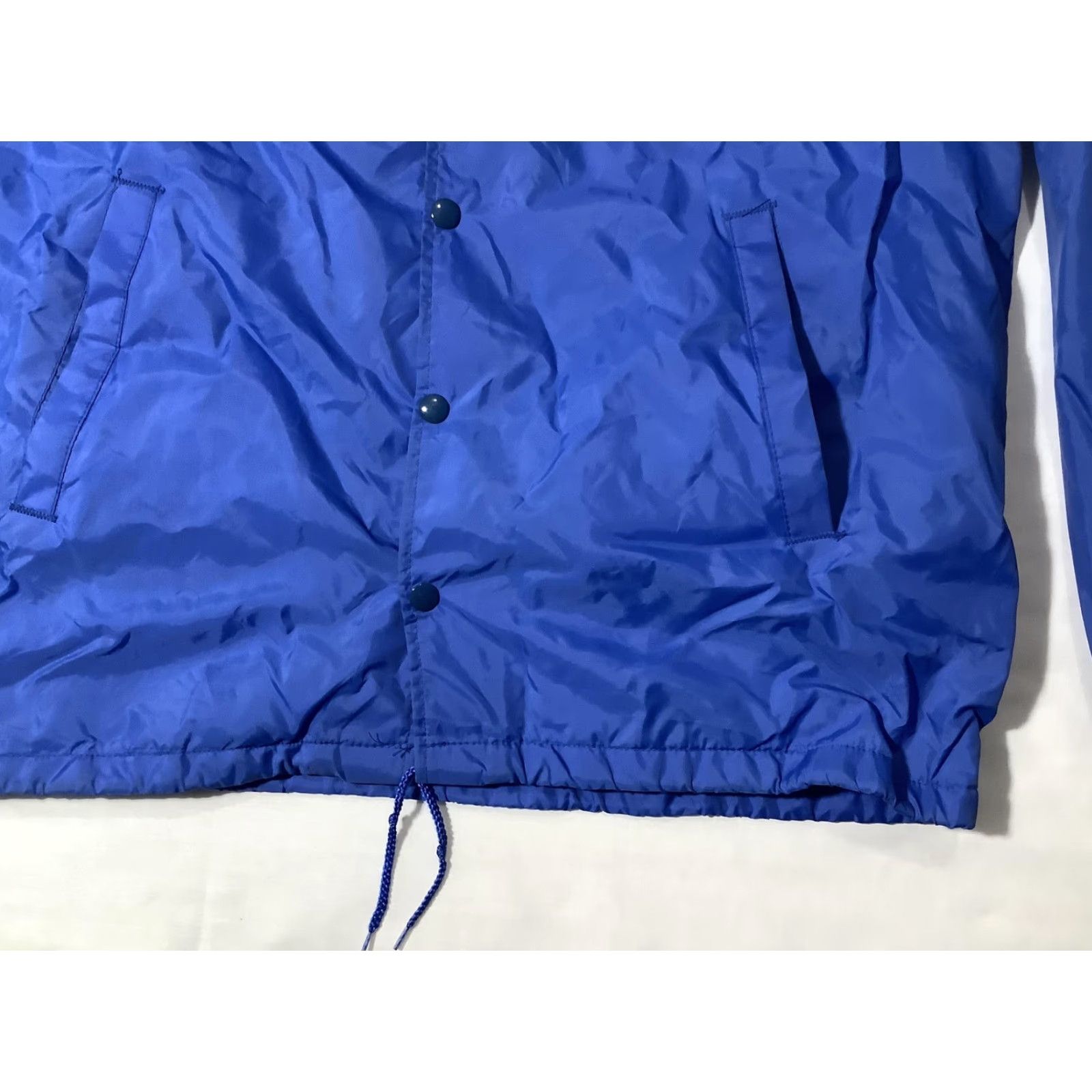 Vintage VINTAGE Nylons Jacket Mens Large Blue Windbreaker Navy Ventura Isle Marina Coach Harbor Patch Nautical Sailboat Embroidered Logo Snap Front Size US L / EU 52-54 / 3 - 6 Thumbnail