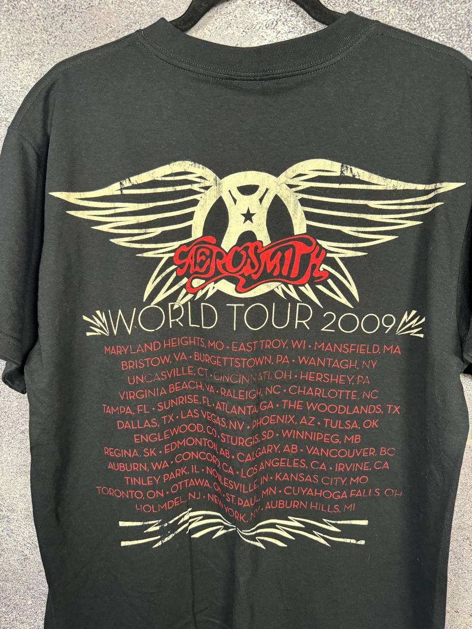 Band Tees AOP Aerosmith World Tour 2009 Concert T-Shirt Men's Alstyle Size US L / EU 52-54 / 3 - 12 Thumbnail