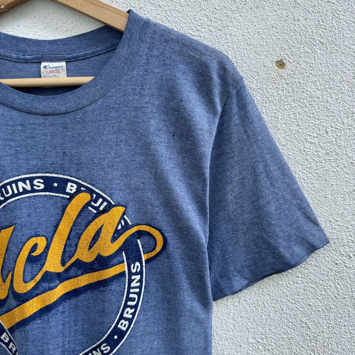 Champion 1990 Champion - UCLA Bruins Thrashed Tee Size US S / EU 44-46 / 1 - 2 Thumbnail